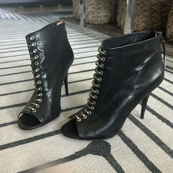 L.A.M.B high heel open toe bootie. - Picture 2 of 8